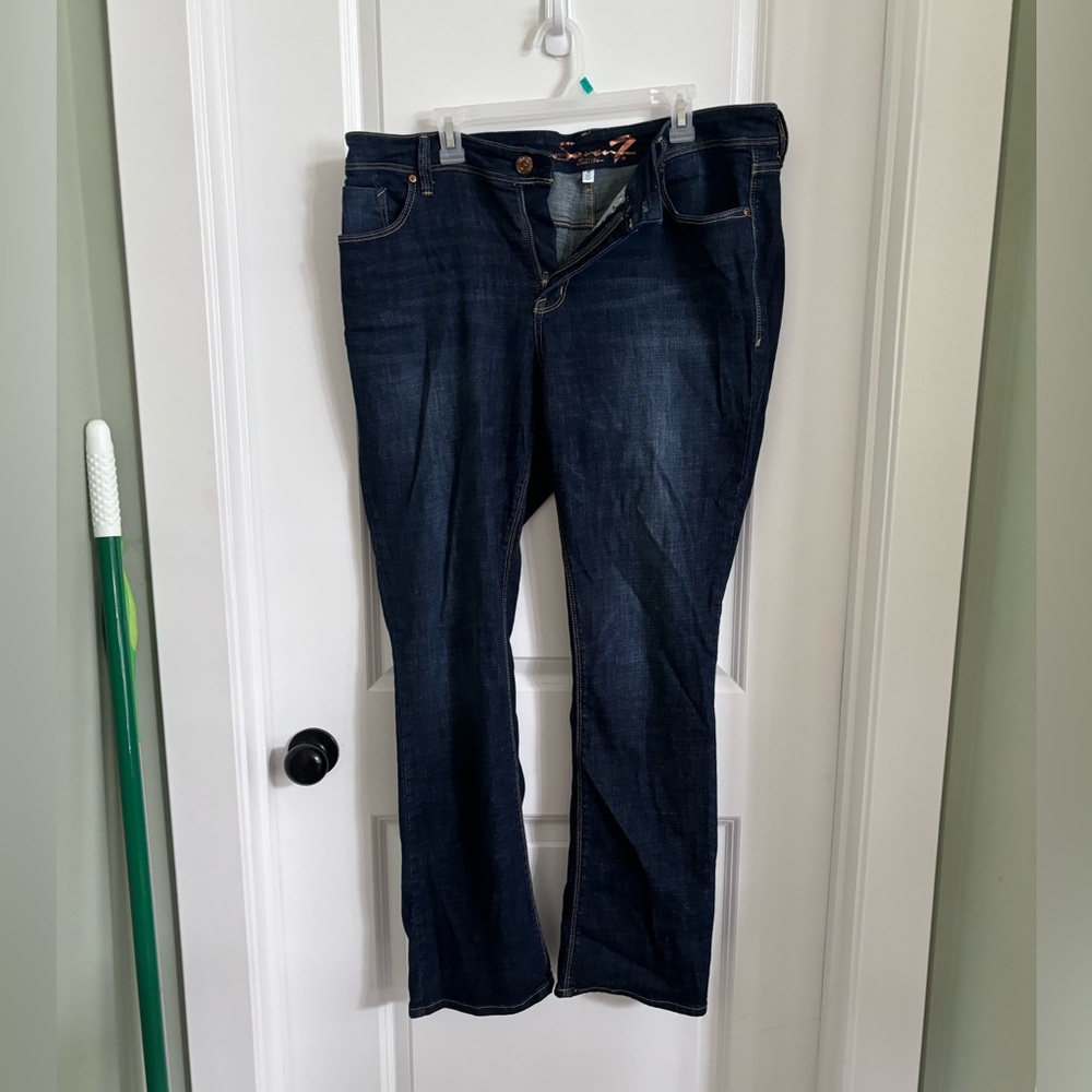 Seven7 Jeans